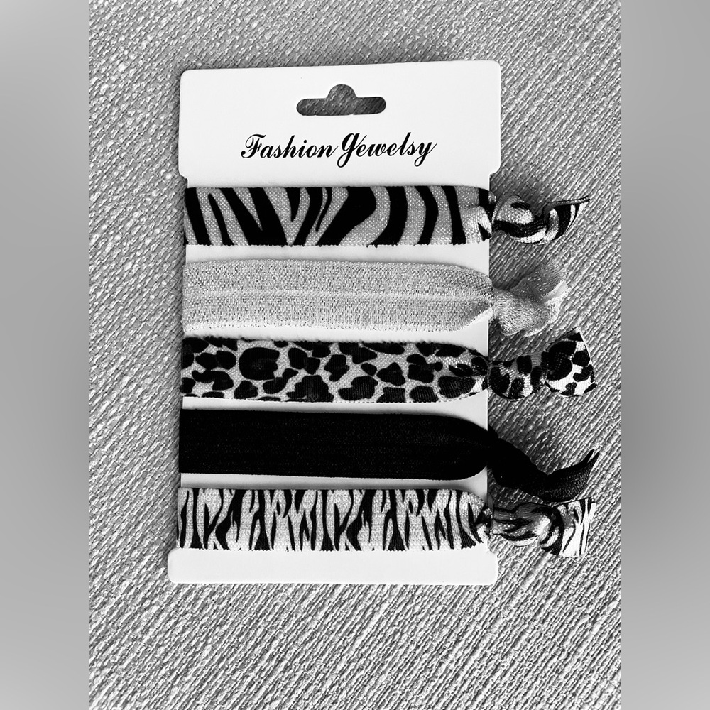 New Hair Ties or Bracelets. Multiple colors. 5 total pieces.